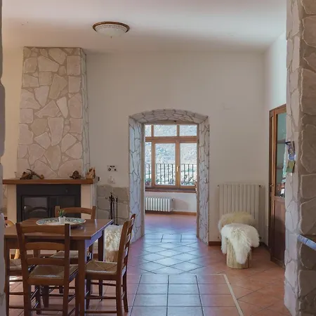 Ostello-Albergo dagli Elfi-2